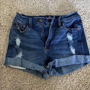 Hollister high rise advanced stretch shorts